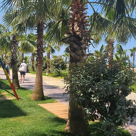 Seaside Escape 100m To Shore 1 Golem (Tirana)